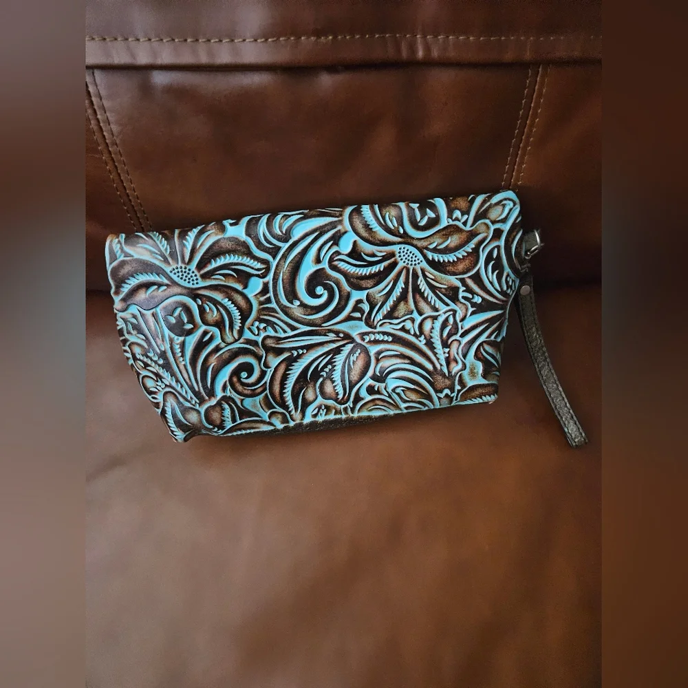 Patricia Nash - Tooled Turquoise Leather Clutch Excellent